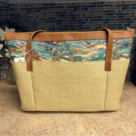 NWT Hammitt Addie Large Limited Edition purse - Picture 3 of 8